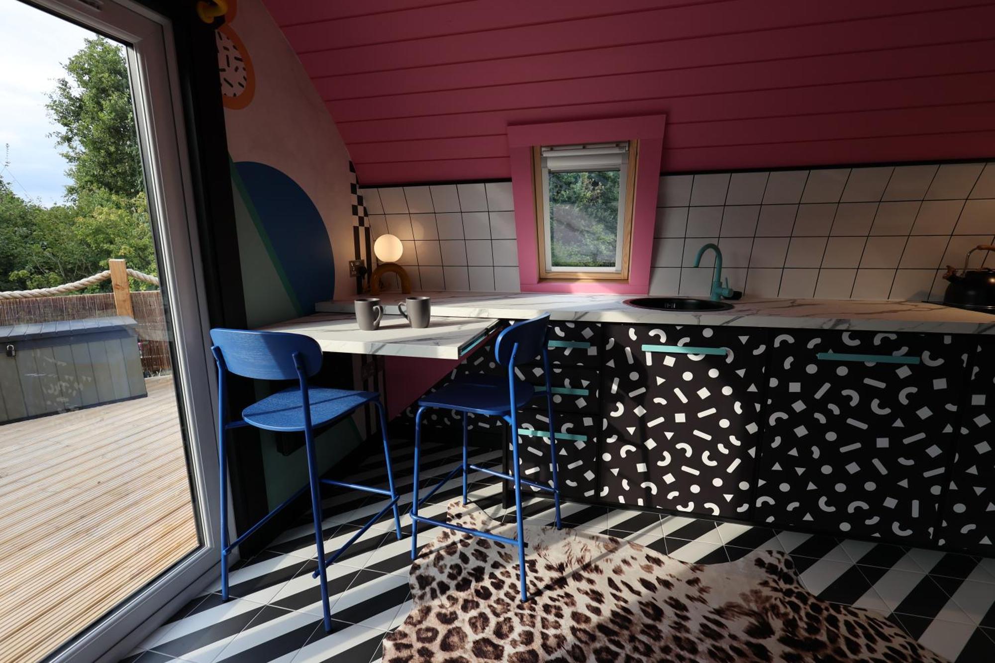 Ammonite Glamping Pod & Hot Tub Apartment Hungerton Exterior photo